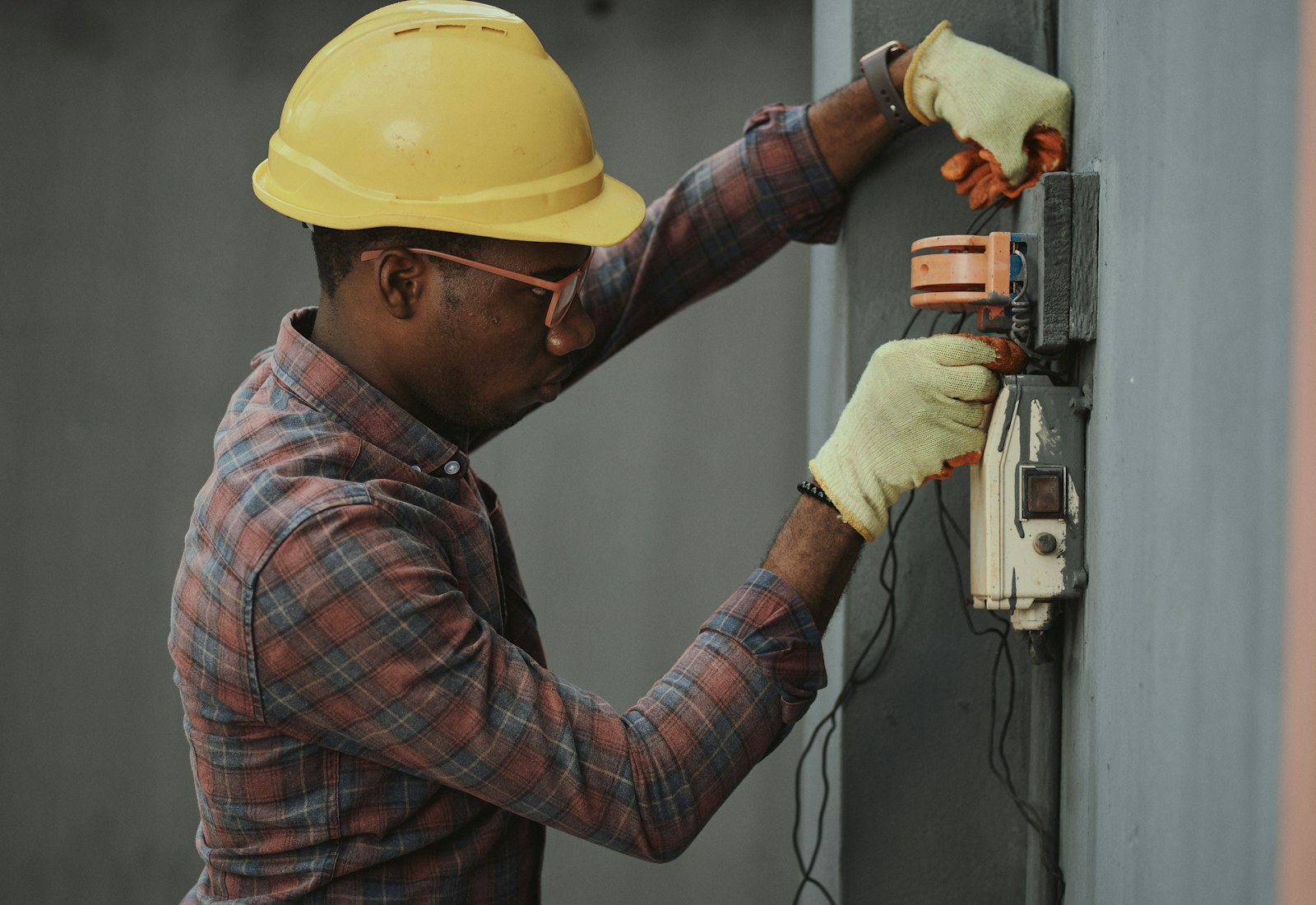 Tradesperson example image